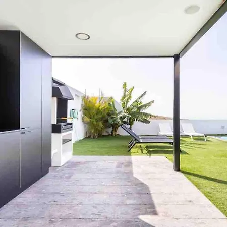 Tulio Ii Family Heated Pool Los Menores