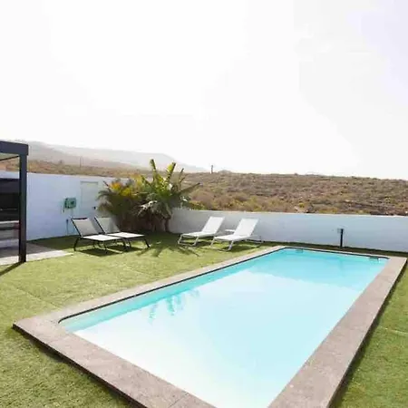 Tulio Ii Family Heated Pool Villa Los Menores